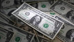 سعر الدولار في البنوك المصرية في منتصف التعاملات