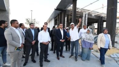 وزير الإسكان يقوم بجولة مفاجئة بمشروع حدائق "تلال الفسطاط" بمنطقة مصر القديمة