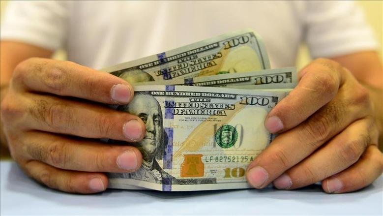 سعر الدولار في البنوك المصرية خلال منتصف التعاملات اليومية
