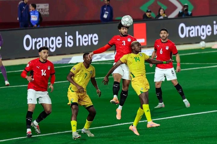 السيد الأعرج يكتب | منتخب مصر يقلب الطاولة على زيمبابوي في أمم إفريقيا 2025.. عودة الروح بقدم مرموش ولمسة الملك صلاح