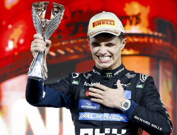 لاندو نوريس ينتزع لقب