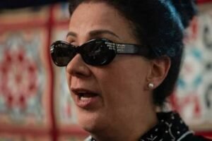 ناقد مغربي يشيد بفيلم "الست" في مراكش