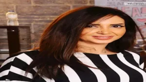 إيمان الزيدي تعلن انفصالها عن محمد عبد المنصف