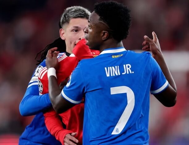 إيقاف مؤقت لبريستياني من بنفيكا بعد واقعة مزعومة مع فينيسيوس