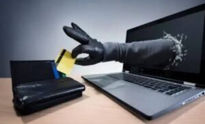 رسائل وهمية تسرق مصروفات المدارس الخاصة