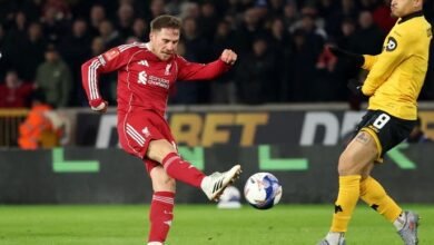 ليفربول يفرض سيطرته مبكراً