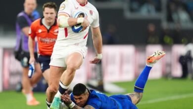 إيطاليا تتقدم مبكرًا على إنجلترا