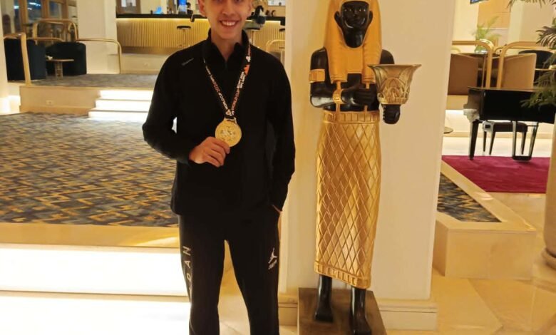 نور أشرف يكتب التاريخ