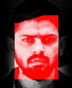 من داخل السجن يحكم العالم السفلي.. قصة أخطر رجل عصابات في الهند تتحول إلى ظاهرة