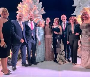 ليلة استثنائية تجمع لميس الحديدي وعمرو أديب في خطوبة نجلهما