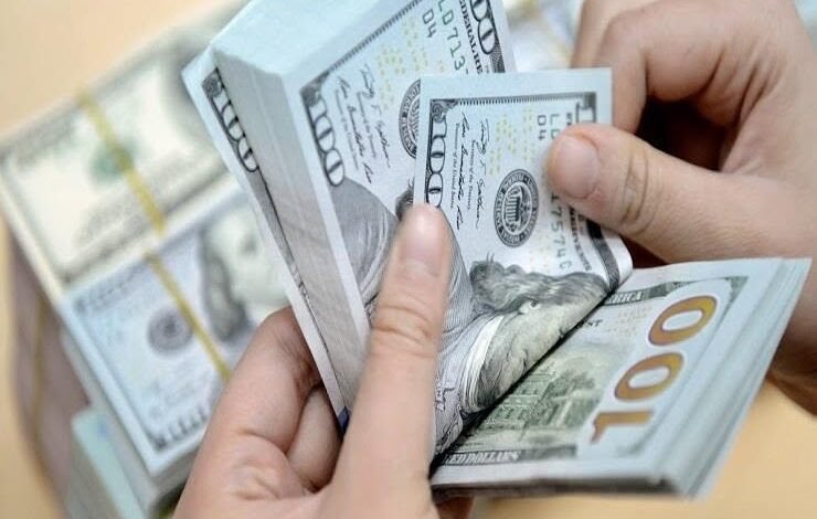 استقرار سعر الدولار أمام الجنيه المصري اليوم داخل البنوك مع متابعة مستمرة لحركة سوق الصرف في مصر