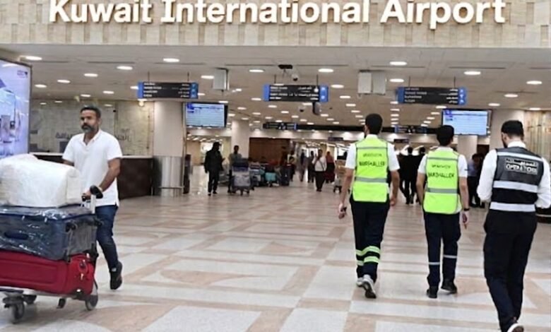 استهداف مطار الكويت الدولي