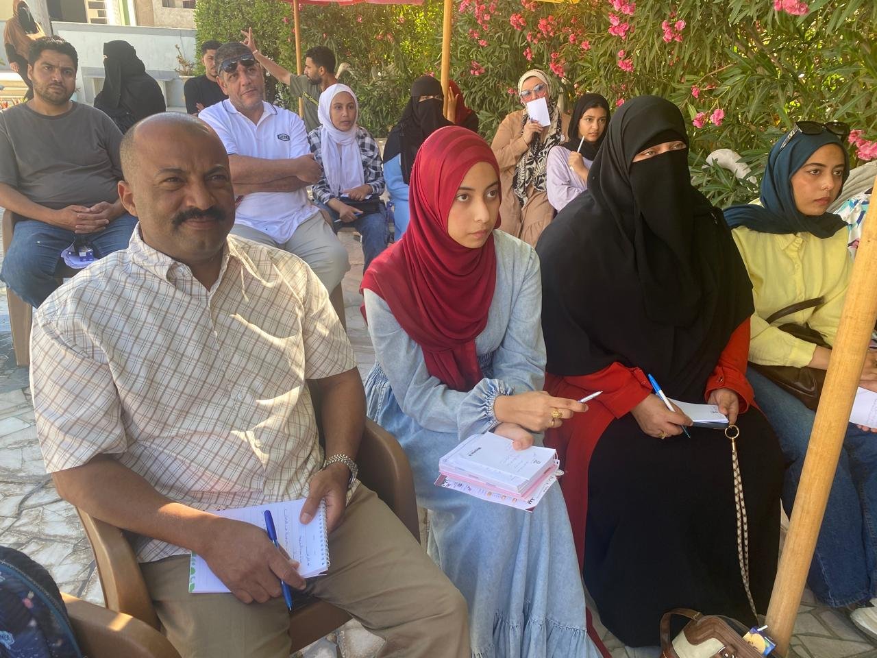 “الإسعافات الأولية وكيفية التعامل مع الطوارئ”.