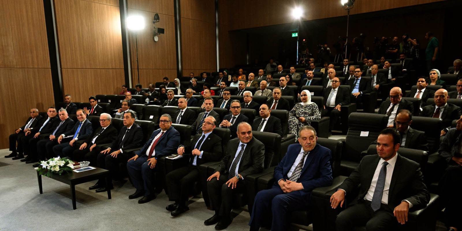 رئيس الوزراء يشهد إطلاق الإصدار الثاني من وثيقة سياسة ملكية الدولة لتعزيز الإصلاح الاقتصادي ودعم الاستثمار حتى 2030.