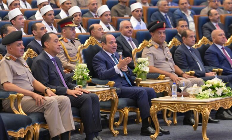 الرئيس السيسي يشهد تخرج الدفعة الثالثة لأئمة الأوقاف