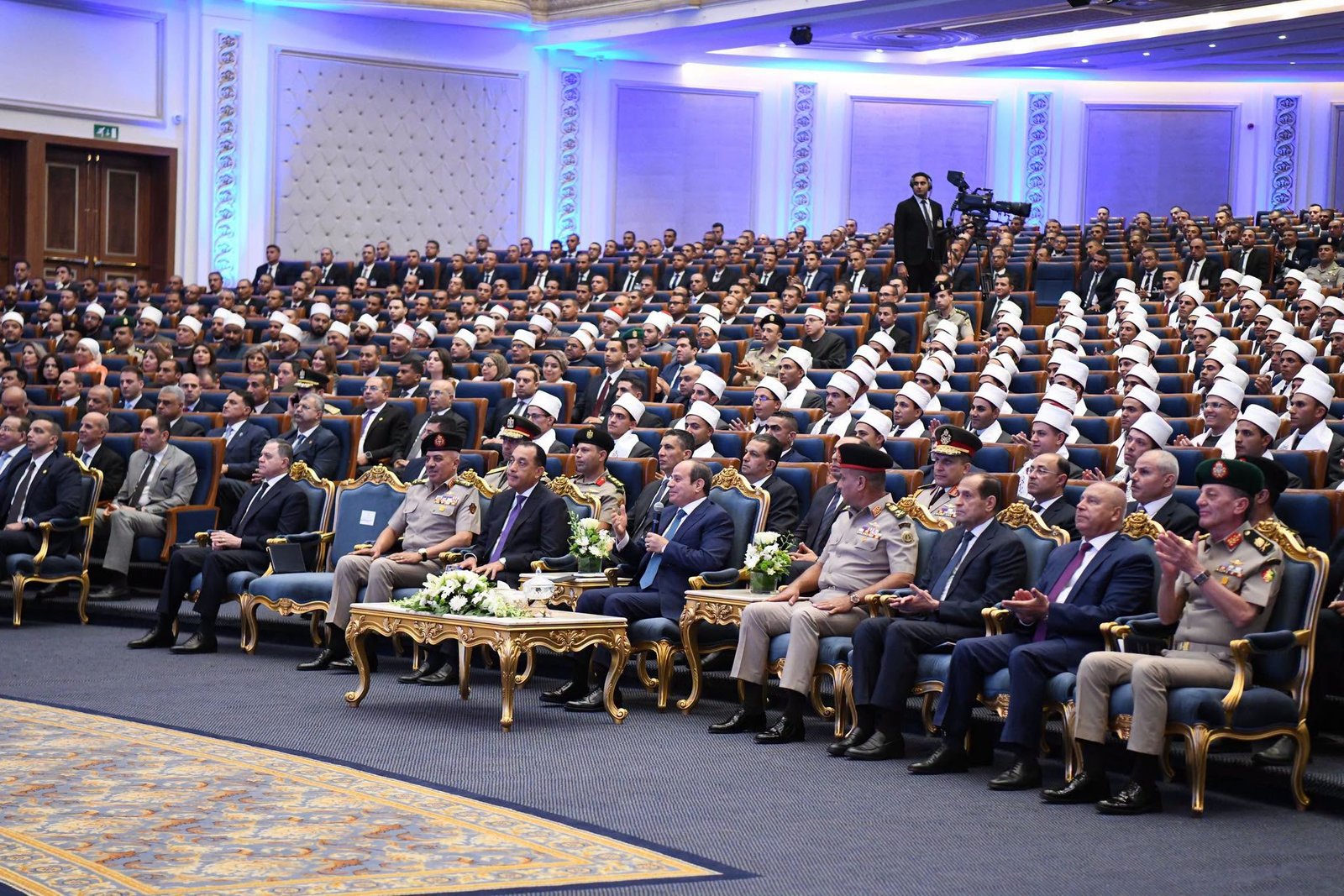 الرئيس عبد الفتاح السيسي خلال حفل تخرج الدفعة الثالثة لأئمة وزارة الأوقاف بالأكاديمية العسكرية المصرية.