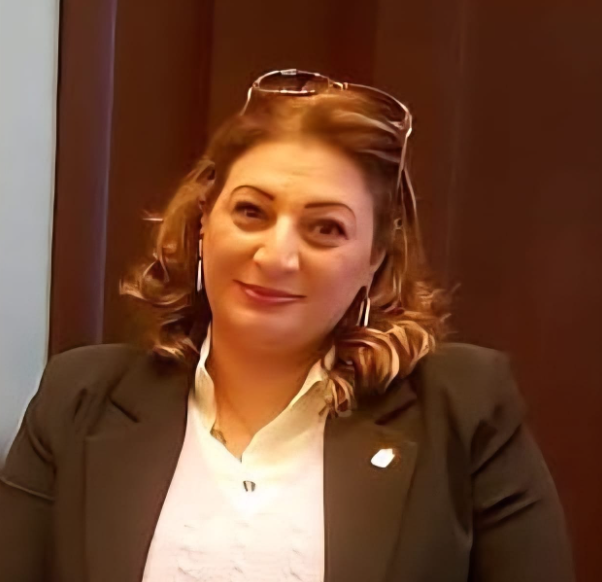 صورة دكتورة رانيا ميشيل