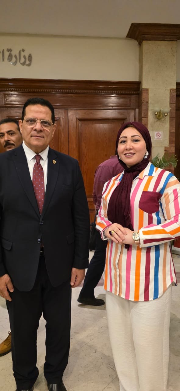 الاعلامية/ حنان عبد المجيد نجاح