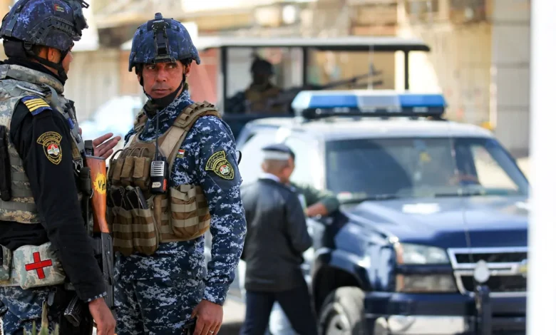 العراق.. مداهمات واعتقالات لمسؤولين سابقين بتهم فساد