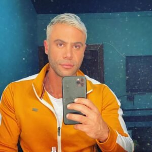 محمد إمام يحتفل بنجاح صقر وكناريا ويشكر الجمهور رغم المنافسة
