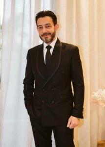 أحمد زاهر يكشف مرض ابنته نور.. ويؤثر باعترافات صادمة