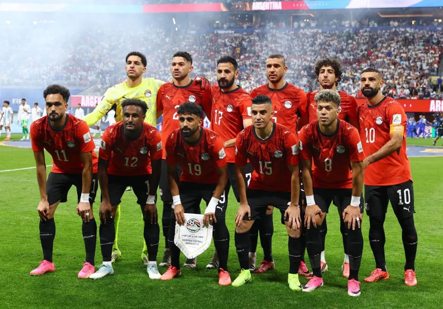 السيسي يكرم منتخب مصر