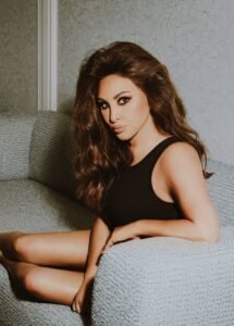 إليسا تشعل صيف 2026 بمفاجآت فنية وعودة قوية للصدارة