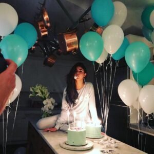 سيلينا غوميز تحتفل بعيد ميلادها برسالة مؤثرة ورحلة رومانسية
