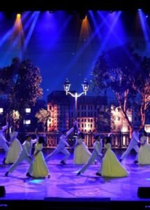 "أم كلثوم" تغني في جرش.. المسرحية المصرية تصل للعالم العربي
