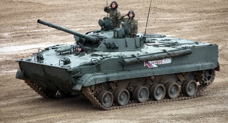 روسيا تدفع بمدرعات BMP-3 مطورة إلى ساحات القتال.. تعزيزات جديدة لمواجهة الطائرات المسيّرة والأسلحة المضادة للدروع