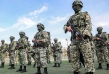 قوات من الجيش الإيراني خلال انتشار أمني في منطقة حدودية غرب البلاد.