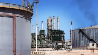 مصفاة الزاوية الليبية بعد تعرض منشآتها لهجمات بطائرات مسيرة