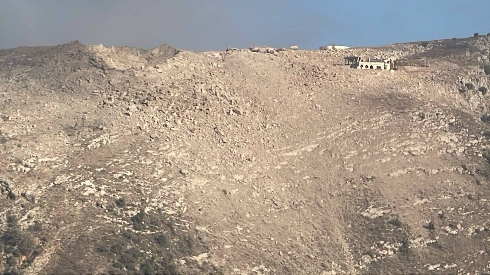 قلعة الشقيف في جنوب لبنان بعد تدمير أنفاق حزب الله