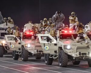 السعودية تستعد لتحركات عسكرية ضد الحوثيين وتحالف دولي لحماية الملاحة بالبحر الأحمر
