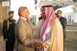 توقيع الاتفاق في مكة بعد مفاوضات استمرت عامًا