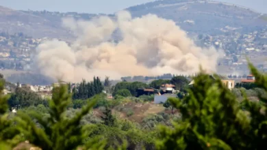 وفدا لبنان وإسرائيل خلال محادثات مباشرة في روما بوساطة أمريكية.