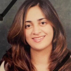 أزمة قلبية أنهت حياة ابنة نجلاء فتحي