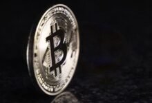 سعر البيتكوين يقفز بأكثر من 20% خلال ثلاثة أيام وسط تفاؤل بشأن سوق العملات المشفرة.