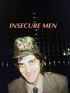 اتهامات بالعنف تُسقط نجم «Insecure Men» من المشهد الموسيقي