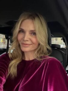 ميشيل فايفر تحسم جدل اعتزالها السينما