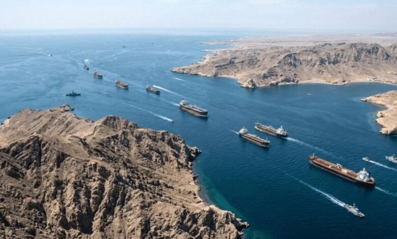 تراجع النفوذ الإيراني في مضيق هرمز مع استمرار تدفق النفط