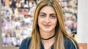 هبة السويدي.. من «أم الثوار» إلى إنقاذ ضحايا الحروق