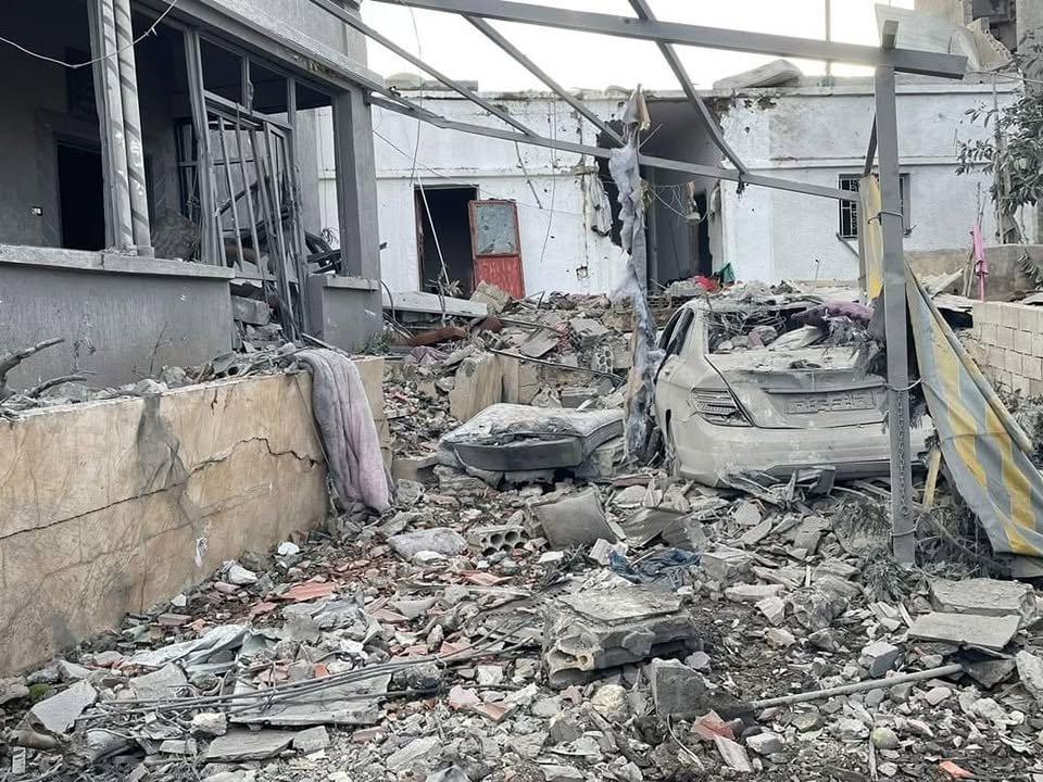 قتلى وجرحى بغارة إسرائيلية
