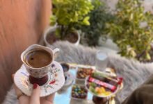 أغرب إضافات القهوة حول العالم في فنجانك