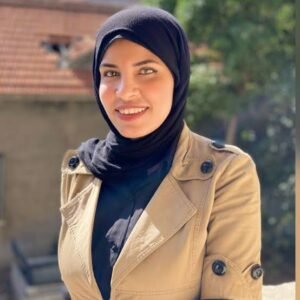 «انخدعنا».. دينا شحاتة تكشف خبايا الحب والخسارة في بورسعيد