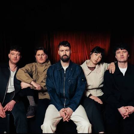 «مش هتفضل 19 سنة للأبد».. حكاية أغنية صنعت مجد Courteeners