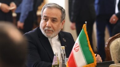 إيران تشترط رغبة أمريكية صادقة لمنح الدبلوماسية فرصة
