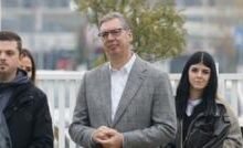 فوز تاريخي للطلاب يطيح بحكم صربيا