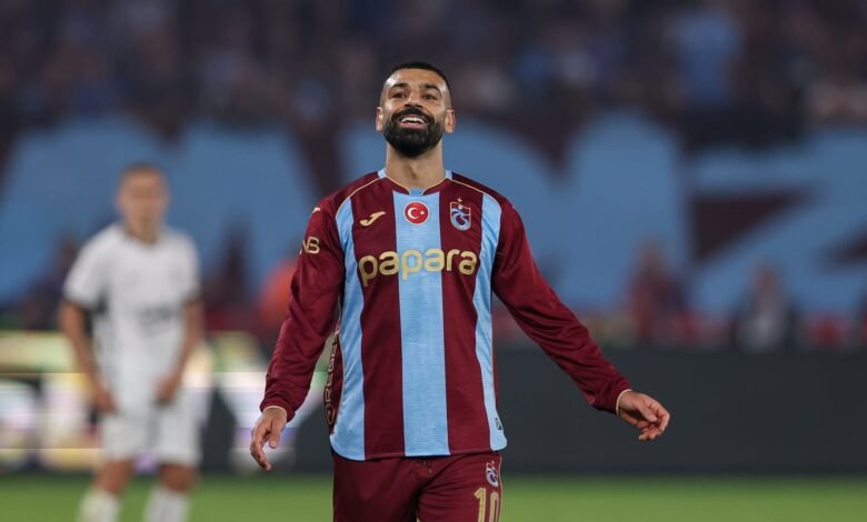 محمد صلاح يقود طرابزون لفوز مثير بالدوري التركي